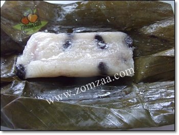 Khao Tom Mat Unwrap Banana Leaf