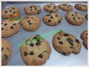 Baked Chocolate Chip Cookies